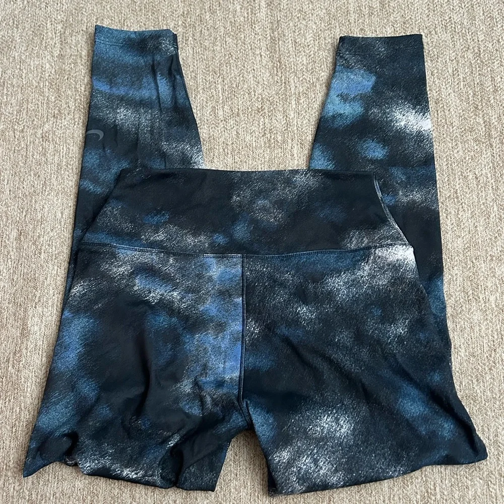 Nike One Training Leggings - Picture 3 of 11